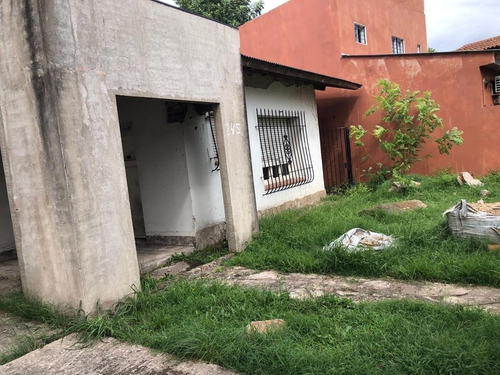 Oportunidad Excelente Chalet A Reciclar ,a Cuatro Cuadras De Estacion Padua Norte !!!