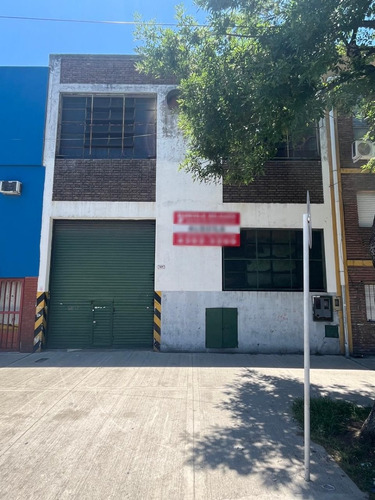 Alquila Galpon De 744m2 Sobre Varela