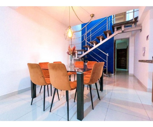 Apartamento En Venta Pent-house, El Millón