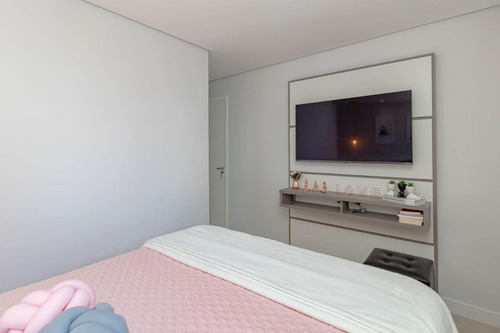 Apartamento À Venda No Bairro Jardim Caboré - São Paulo/sp - O-16916-27698