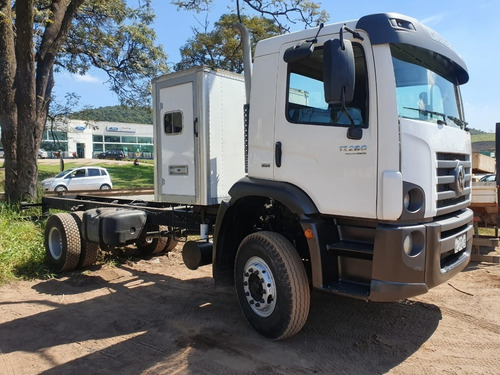 Volkswagem 17-280 4x2 Ano 2014 Chassi / Carroceria / Caçamba
