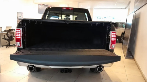 Imagen 16 de 25 de Ram 1500 H