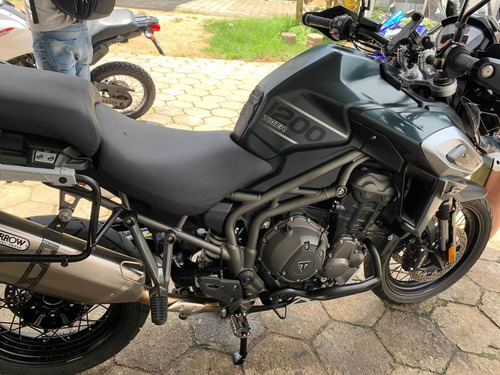 Triumph 1200 Xca.
