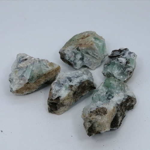 1 Pieza Natural Cuarzo Fluorita Verde En Bruto Áspero Matriz