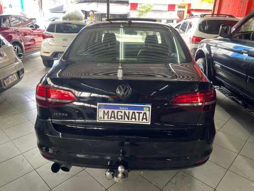Volkswagen Jetta 2.0 Comfortline Flex Aut 4p