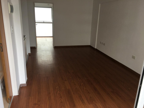 Imagen 7 de 30 de Hermoso Dpto 2 Ambientes Contrafrente Con Balcon Y Parrilla.