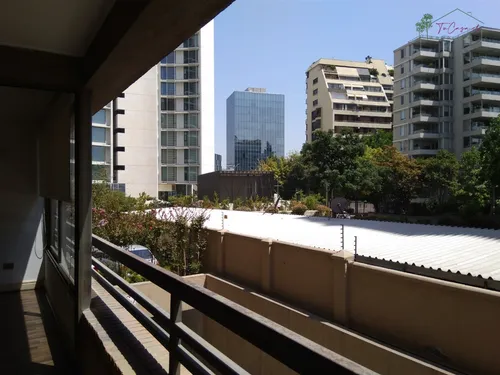 Departamento En Arriendo De 1d/1b Kennedy - Vitacura