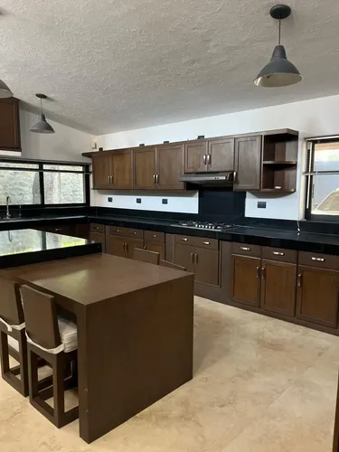 Casa En Venta En Jurica En Esquina! Una Sila Planta