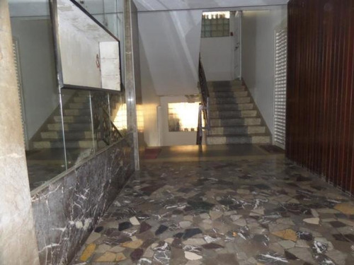 Imagen 13 de 14 de El Rosal, Se Vende Apartamento. Cod. 20-19652