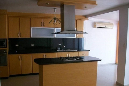 Imagen 13 de 17 de Fjm-cod853 Venta Cómodo E Iluminado Town House En Terrazas De San Diego.