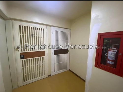 Apartamento En Alquiler Los Naranjos #25-24650 K.f