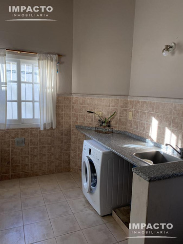 En Venta Casa - Cañuelas