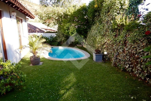 Imagen 20 de 27 de Casa En Venta De 5 Dorm. En Las Condes