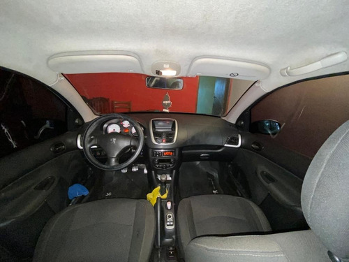 Peugeot 207 Sedan