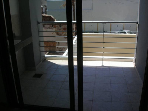 Imagen 6 de 7 de Vendo Departamento A Metros De La Peatonal