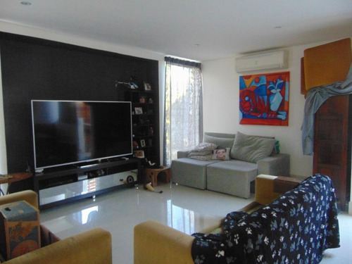 Imagem 5 de 30 de Belíssima Casa Na Aldeia Da Serra - Morada Dos Lagos - So0309