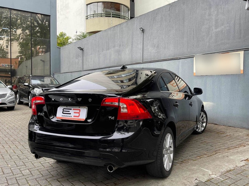 Imagem 10 de 12 de Volvo S60 2017 2.0 T4 Kinetic Drive-e