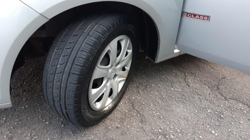 Imagem 11 de 12 de Ford Fiesta Sedan 2013 Se 1.6 16v Flex 4p Flex Manual