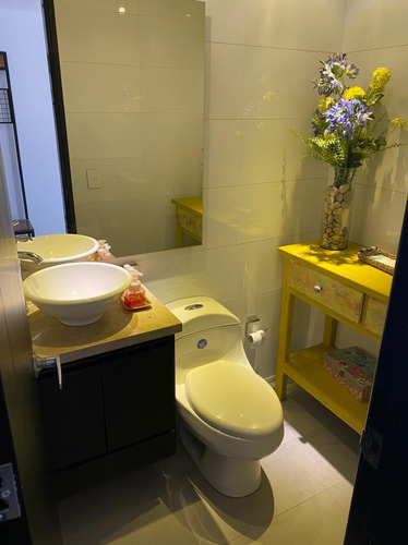 Imagen 12 de 14 de Vendo Apartartamento San Patricio Bogota Con Terraza