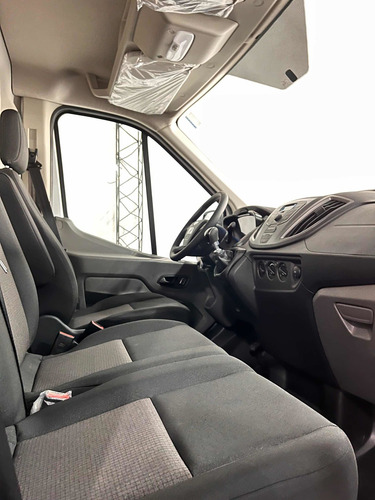 Imagen 7 de 8 de Ford Transit 2021 2.2 Furgon Mediano 350m