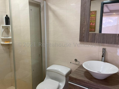 Imagen 13 de 17 de Hermoso Apartamento En Venta Solar Del Hatillo Mls #22-12221
