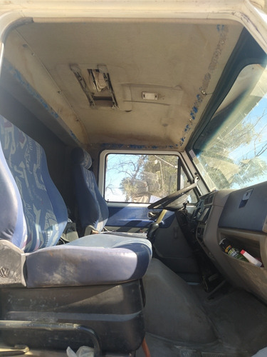 Volkswagen 17 220 Worker