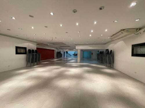 Imagen 10 de 30 de Local Comercial 680 M² Y Dpto Tipo Duplex 4 Amb. - Ramos Mejia
