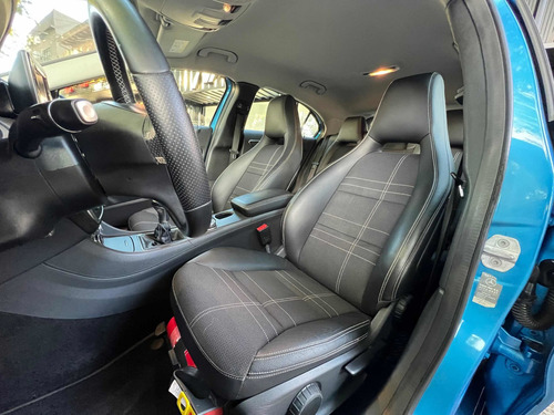 Imagen 17 de 22 de Mercedes-benz Clase A 1.6 A200 Urban B.efficiency 156cv