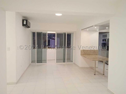 Se Alquila Apartamento En Valencia Valles De Camoruco, Diagonal Al C.c Garibaldi Y Cerca Del Cc Mediterranean Y Colegios Privados. Dapo