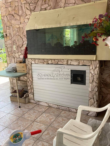 Imagem 2 de 15 de Casa Em Santos Próximo Á Praia 3 Dormitórios. - 3027