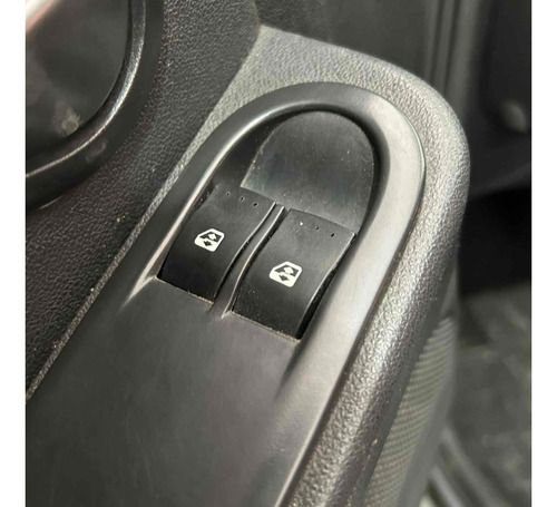 Renault Sandero 1.6 Stepway 8v Flex 4p Manual