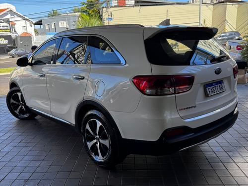 Kia Sorento 3.3 EX V6 24V GASOLINA 4P 7 LUGARES AUTOMATICO