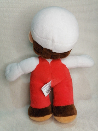 Imagen 3 de 7 de Peluche Original Super Mario Fire All Star Nintendo 23cm.