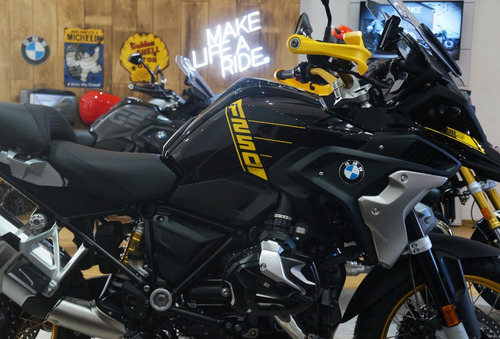 Bmw R 1250 Gs 40 Years