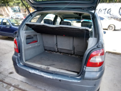 Renault Scenic Confort 16v (1.6) 2007