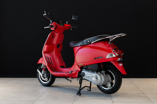 Vespa Sxl 150 - Roja