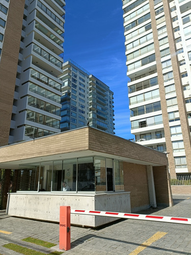 Amoblado/ Año Corrido/ Gc Incluido/ Poniente Viña Del Mar