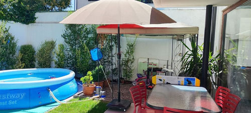 Casa En Venta De 4 Dorm. En Las Condes Apumanque J80