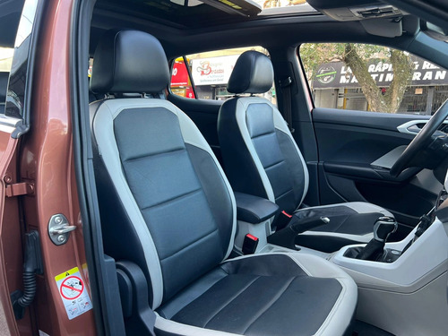 Volkswagen T-Cross 1.4 250 TSI TOTAL FLEX HIGHLINE AUTOMÁTICO