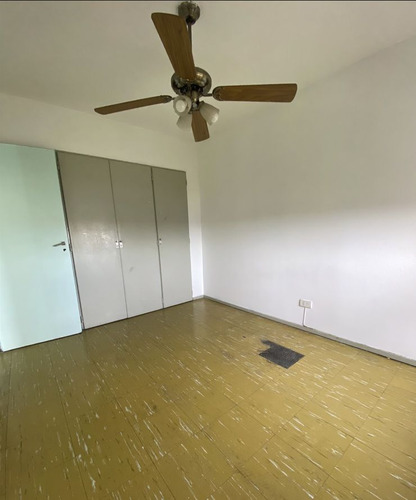 Departamento En Venta En Lomas De Zamora