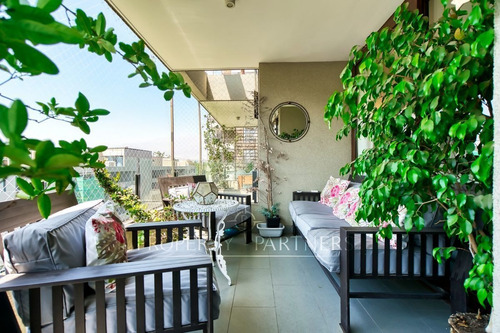 Impecable Departamento En Sector Francisco De Aguirre