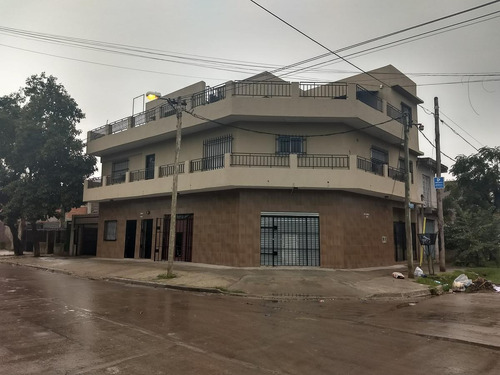 Edificio Comercial En Venta En Gregorio De Laferrere