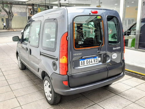 Renault Kangoo Authentique Plus 1.6 2017 Remato Hoy! (mac)
