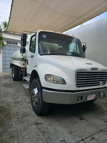 Mercedez Benz M2 Modelo 2000