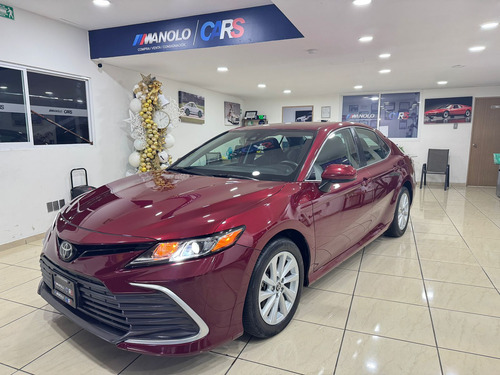 Toyota Camry 2.5 Le At