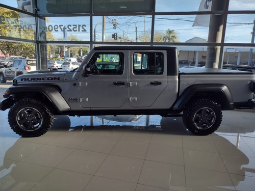 Imagen 3 de 15 de Jeep Gladiator Rubicon 3,6l 4x4 At8 Fisica My21 Lop