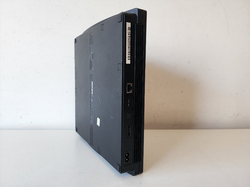 Sony Playstation 3 Slim Ps3 320gb Standard + Controles