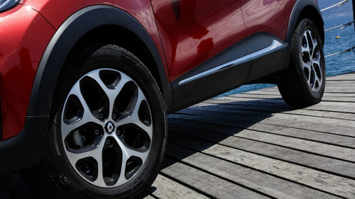 Rodas Renault Captur Aro 16 Pcd Lanç. (jogo) +bicos Cor Preto Com Diamantado