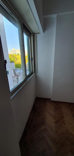 Departamento 3 Amb Frente Balcon