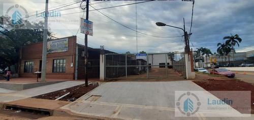 Imagen 1 de 18 de Se Vende Importante Propiedad Con Amplio Depósito - Posadas